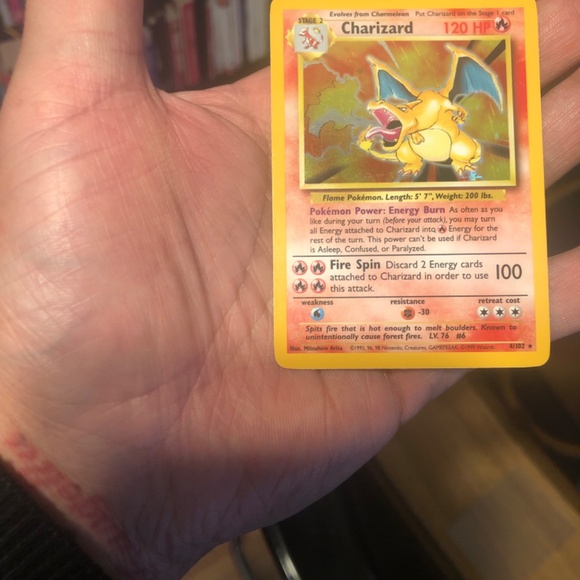 Charizard 1999 pristine - Picture 3 of 4